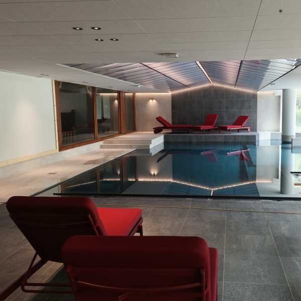 377_Pool2